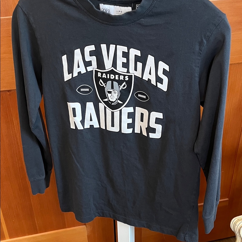 Zara Black Las Vegas Raiders Long-Sleeve Tee
